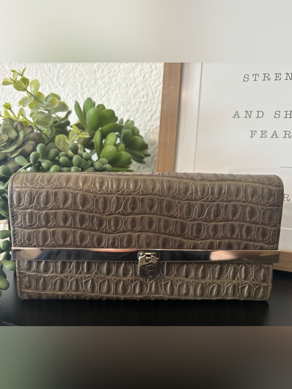Vintage Y2K Furla Croc-Embossed Continental Clutch Wallet in Taupe